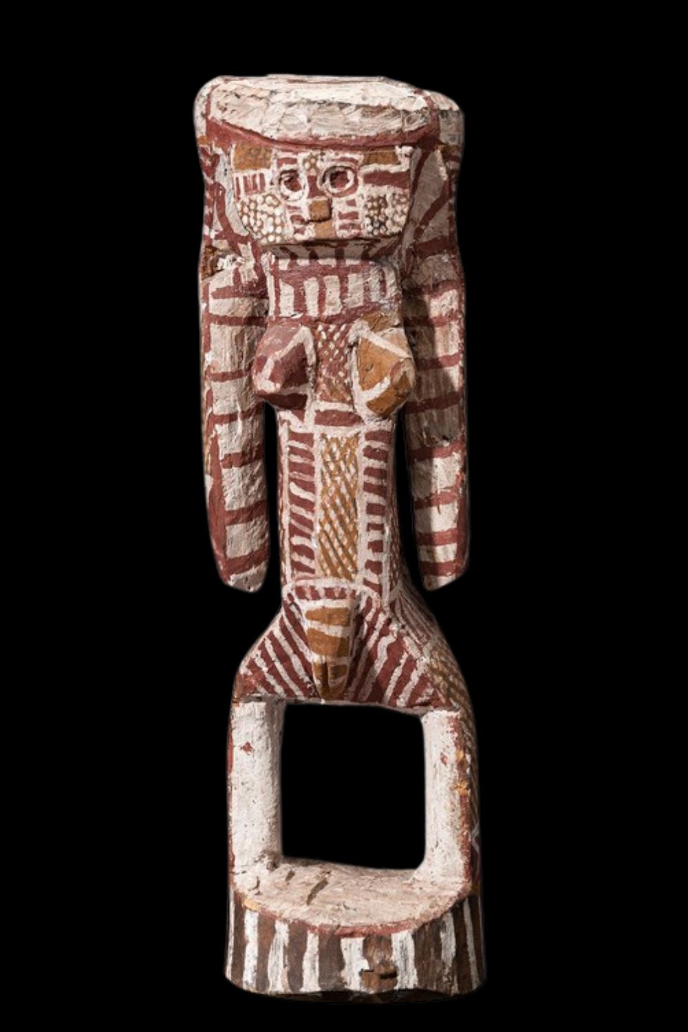 Enraeld Munkara Tipungaleralumi Djulabinyanna sculpture sculptor of Lima by Enraeld Munkara Tipungaleralumi Djulabinyanna