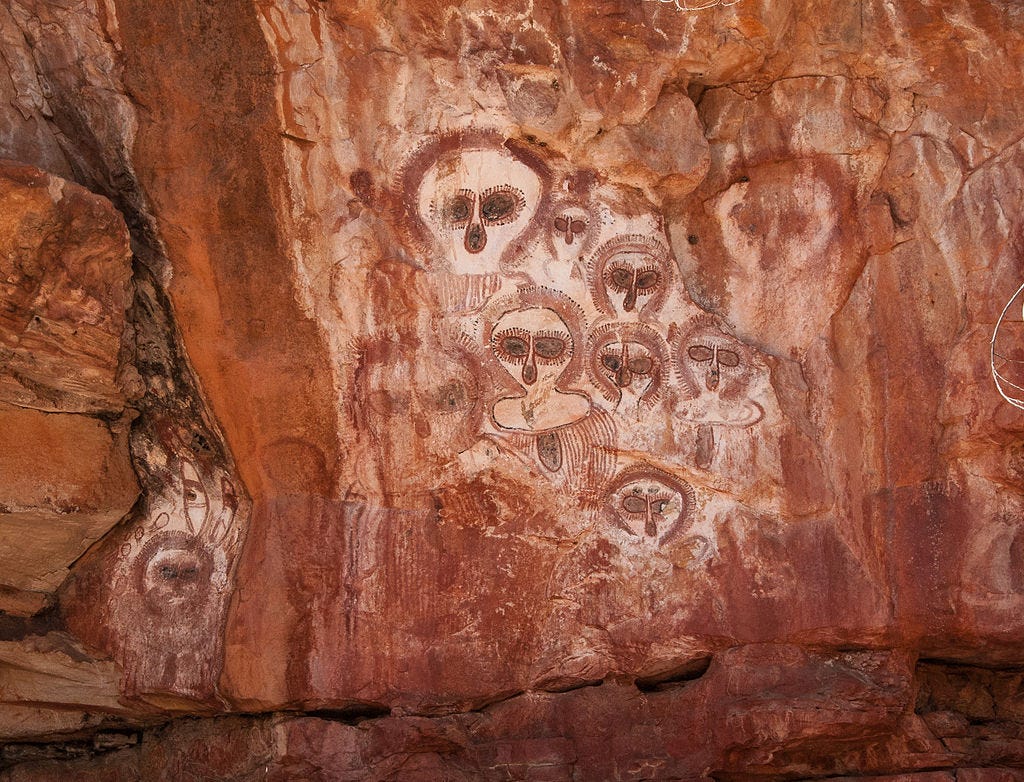 Wandjina Wandjina cave painting