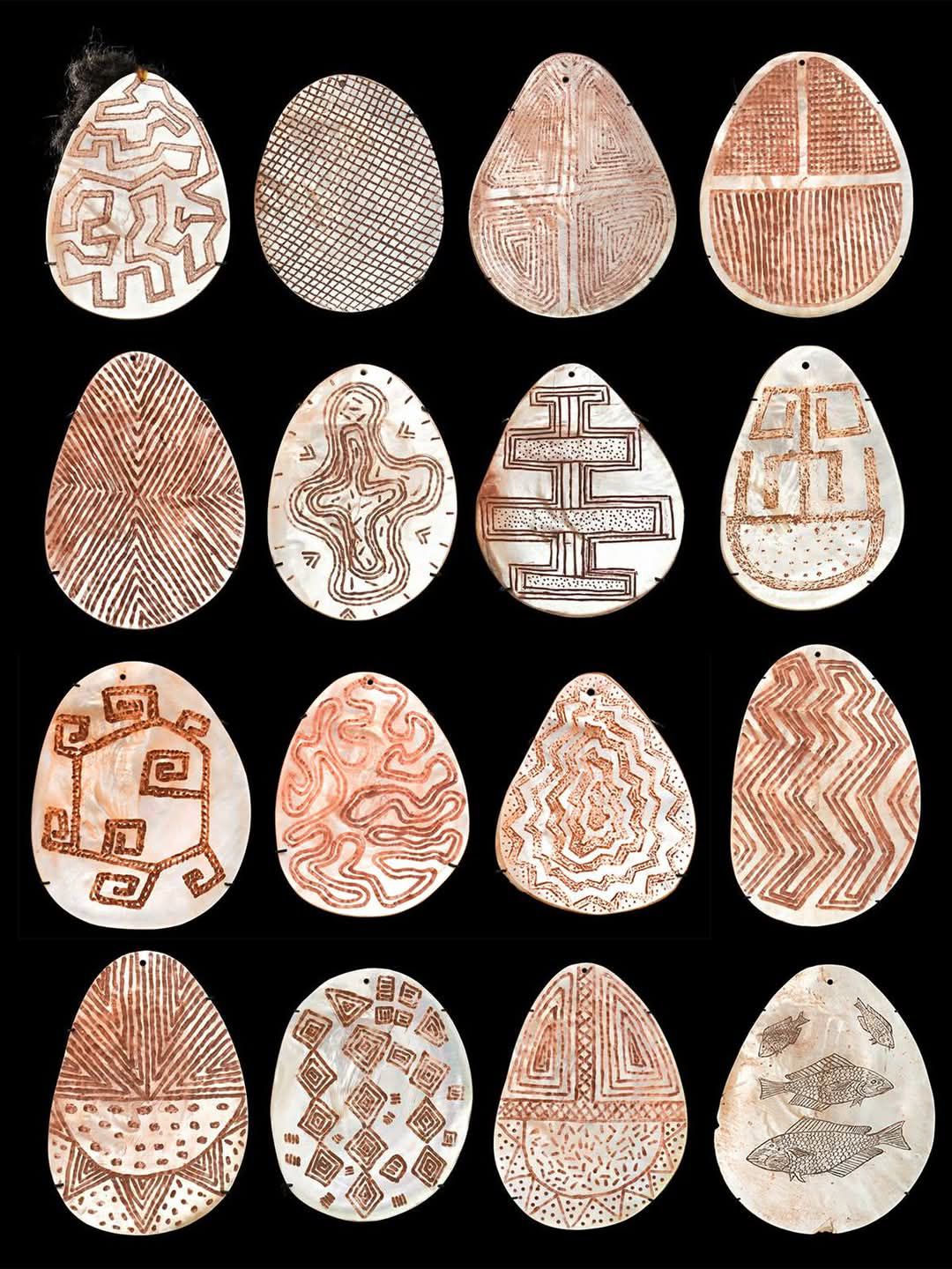Aboriginal pearlshells also called Riji, Jakoli or Longka longka