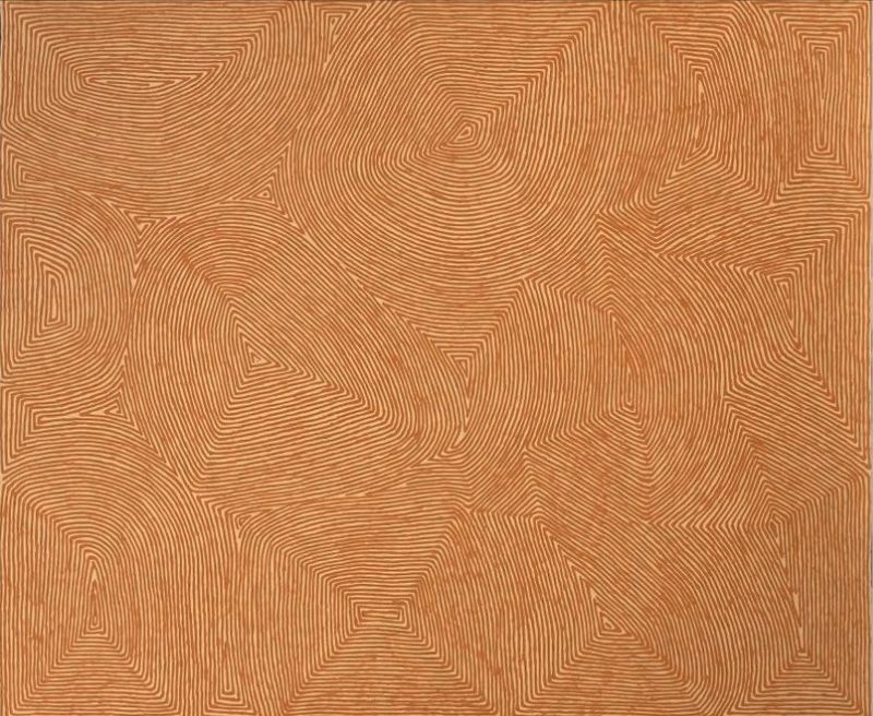 George Tjungurrayi Mamultjulkunga 2004 Papunya Tula painting with fine golden-brown parallel lines forming interconnected geometric Tingari sites on a warm ochre background