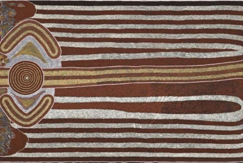 Turkey Tolson Tjupurrula Mitukatjirri, 1986. Aboriginal painting with a large concentric circle and paired U-shaped motifs at the left connected to long horizontal bands of ochre, white and brown extending across the canvas.