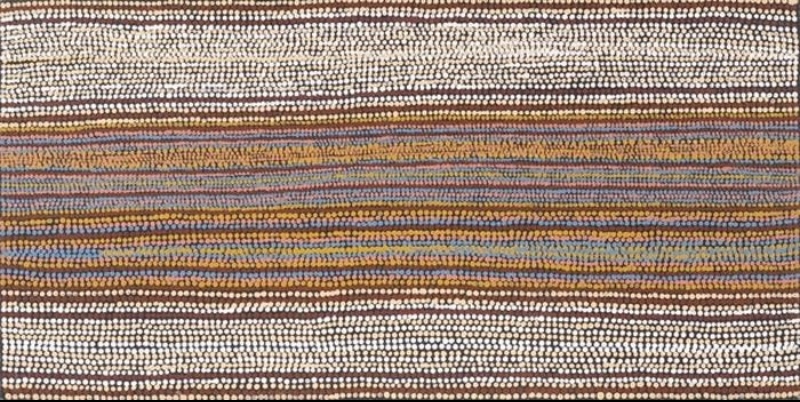 Turkey Tolson Tjupurrula Straightening the Spears, 1997. Aboriginal painting with a central band of horizontal ochre, blue-grey and brown lines framed by broad fields of white dotted rows above and below.