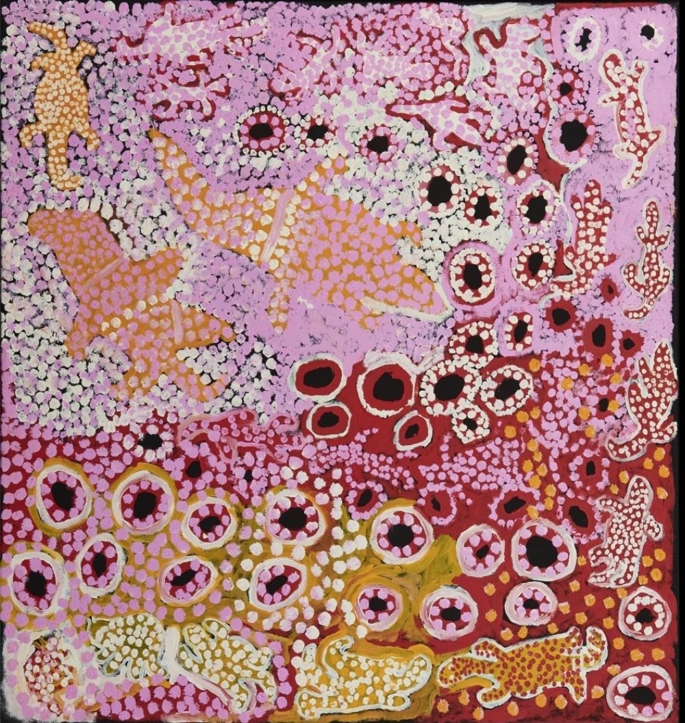 Tiger Palpatja’s Mai Tjuta – Plenty Food (2006), with desert animals, bush foods and rockhole-like circles painted in pink, red, ochre and white